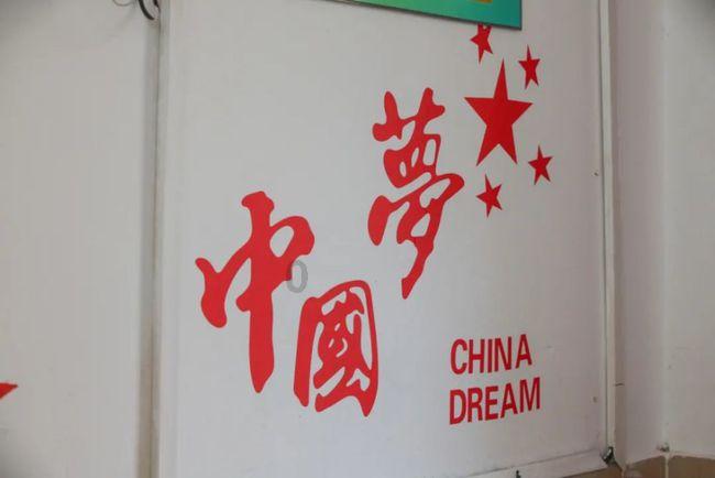 逃离古金字塔